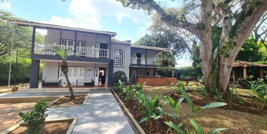 Casa Campestre en venta en parcelación Oceano verde en Jamundí